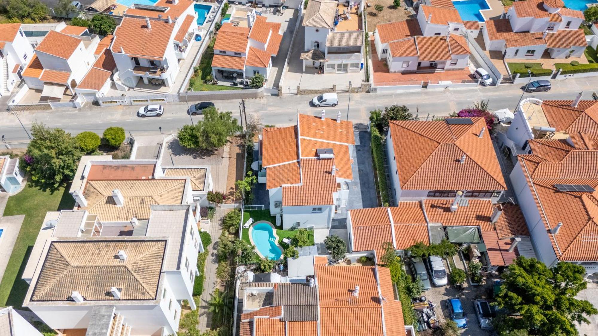 Appartement Vivenda Neves In By Lovelystay *